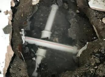武强阳台漏水维修公司为您分享楼上楼下漏水怎么处理